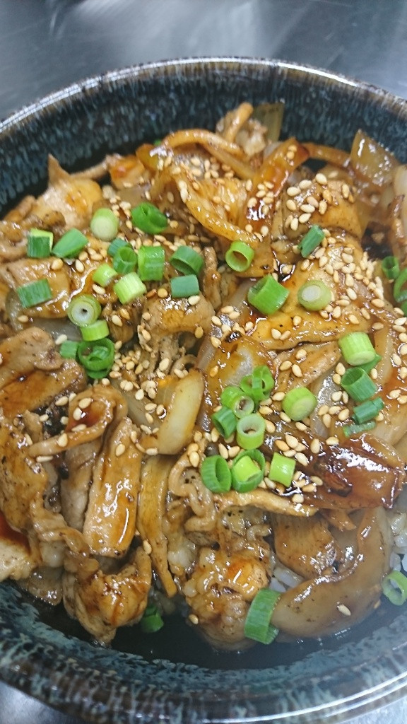 十条通りと久世橋通りの間の照り焼き専門店